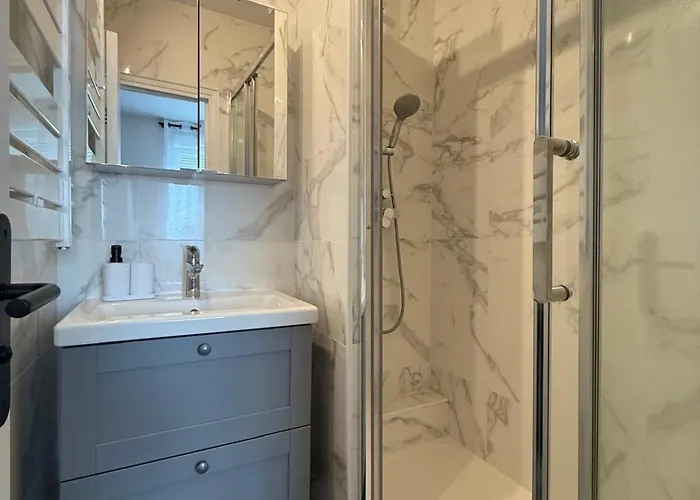 - Sublime 2 Pièces à 2 Min Plage&centre-ville Apartamento Cabourg