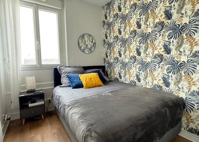 - Sublime 2 Pièces à 2 Min Plage&centre-ville Apartamento